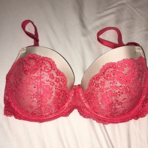 VS Dream Angels Red Lace Bra with Rhinestones